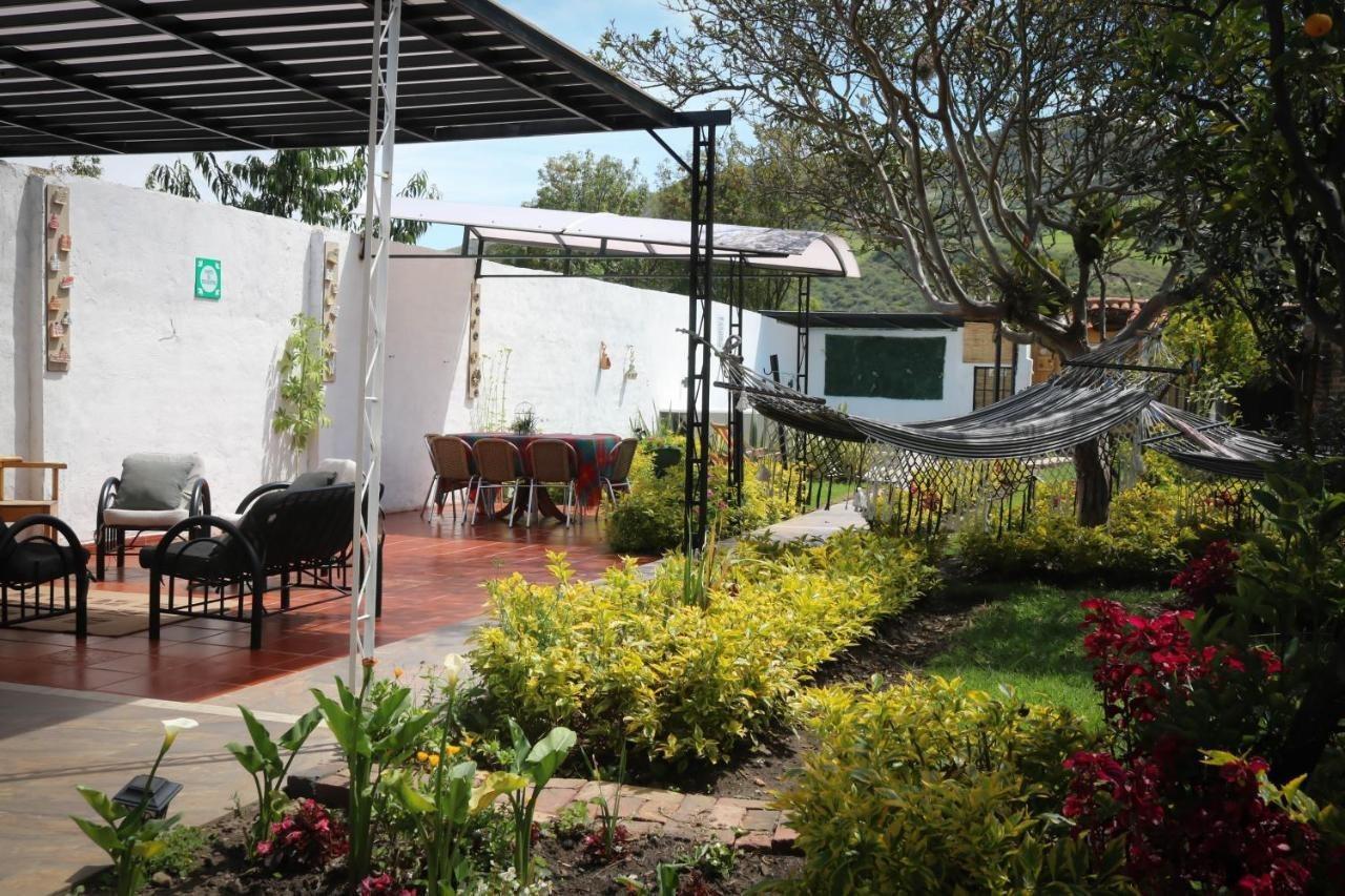 La Huerta Hotel Jiguales 外观 照片