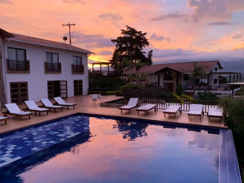 La Huerta Hotel Jiguales 外观 照片
